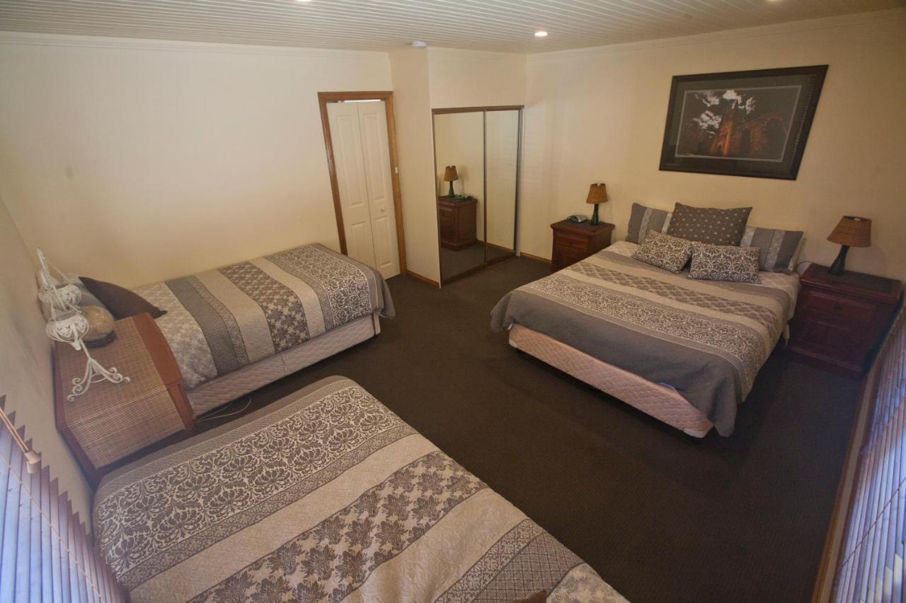 The Shingles Riverside Cottages นิวนอร์ฟอล์ค ภายนอก รูปภาพ
